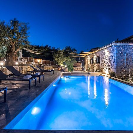 Xigia Beach Residence Villas Orthoniaí Δωμάτιο φωτογραφία